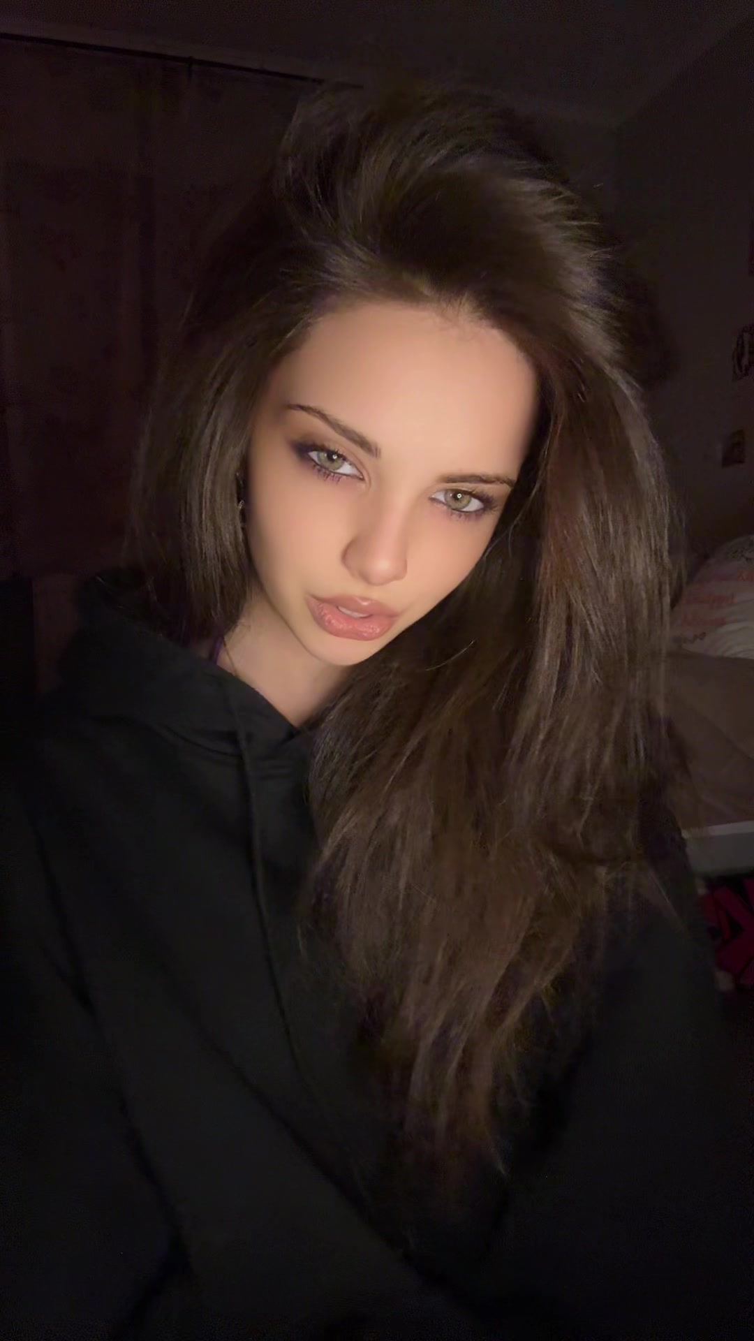 @csengusz