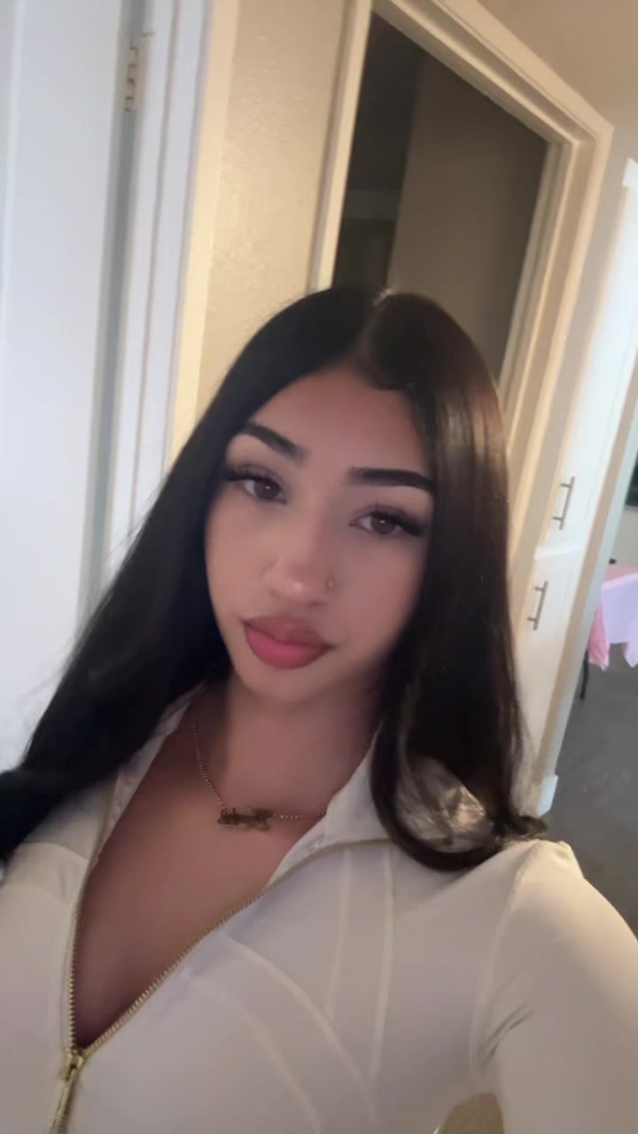 @𝒲𝑒𝓃𝒹𝓎 🌺