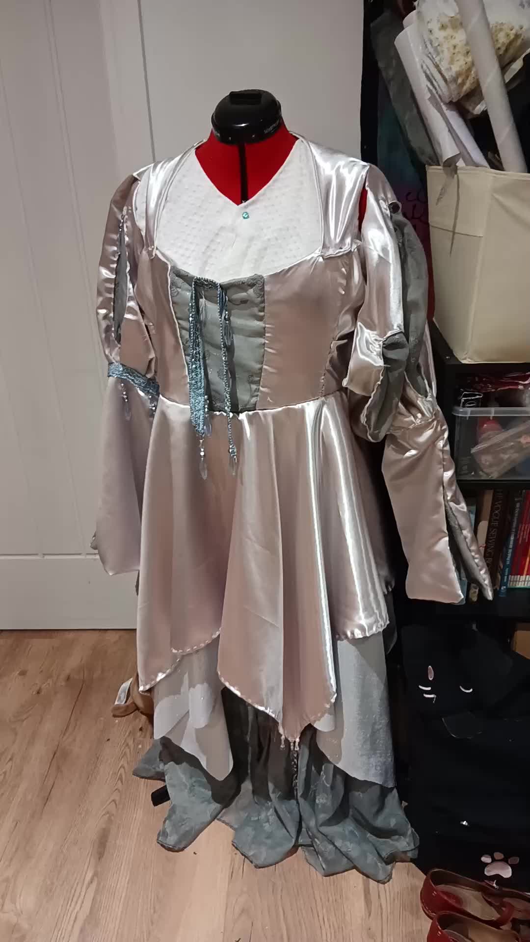 @Disaster.trash.cosplay📟⚰️🪱