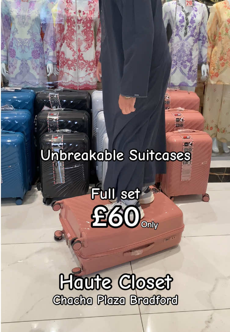 @Haute Closet