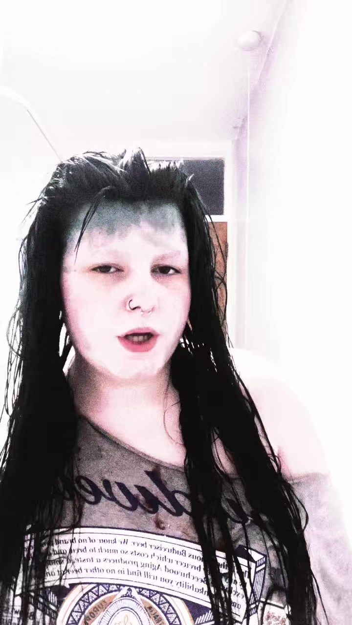 @princess_hollie01🦇