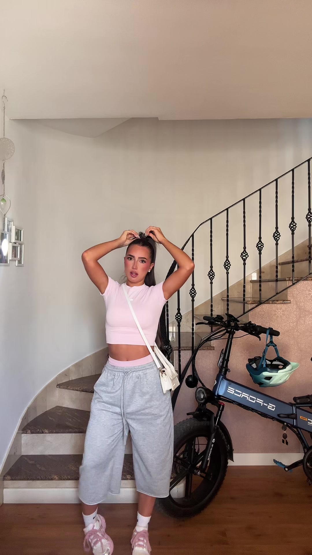 @Angela