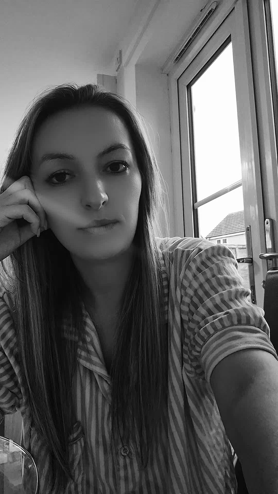 @𝓒𝓸𝓾𝓷𝓽𝓻𝔂𝓷𝓾𝓰𝓰𝓮𝓽 🖤