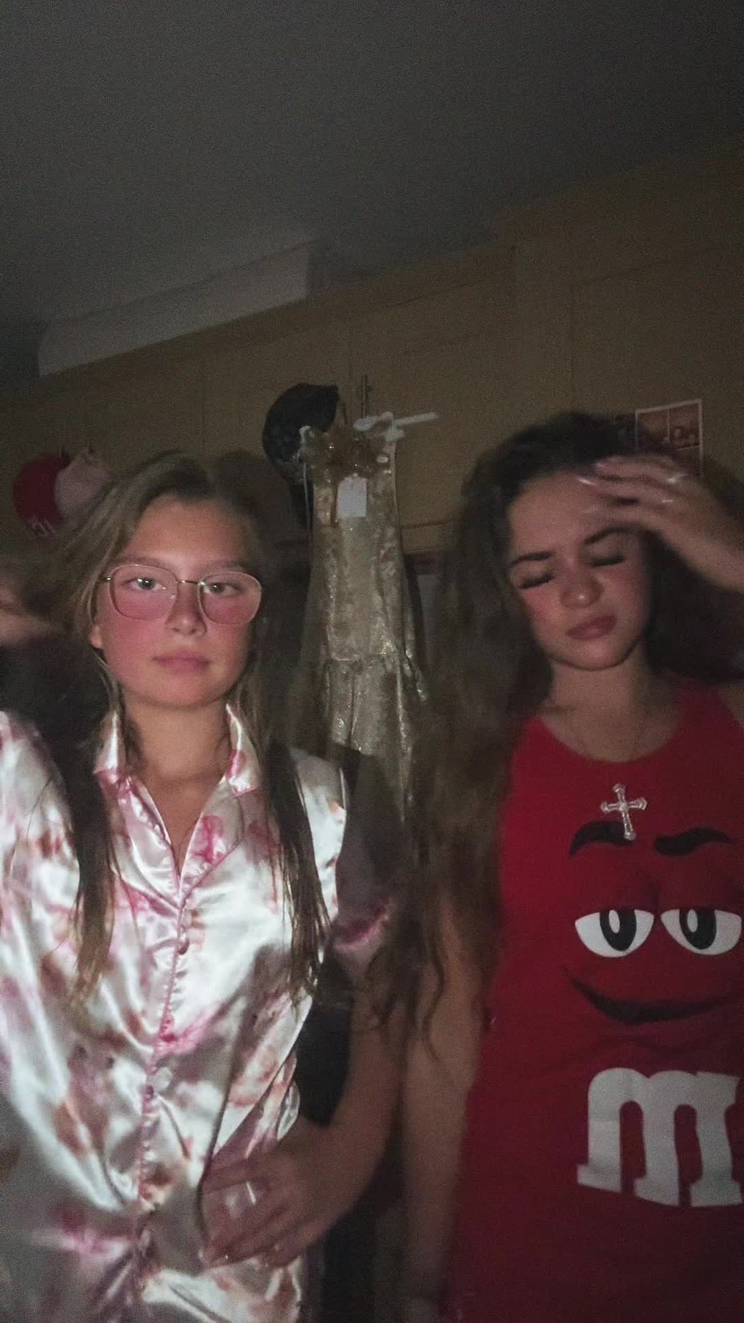 @Seeyalater_25xx