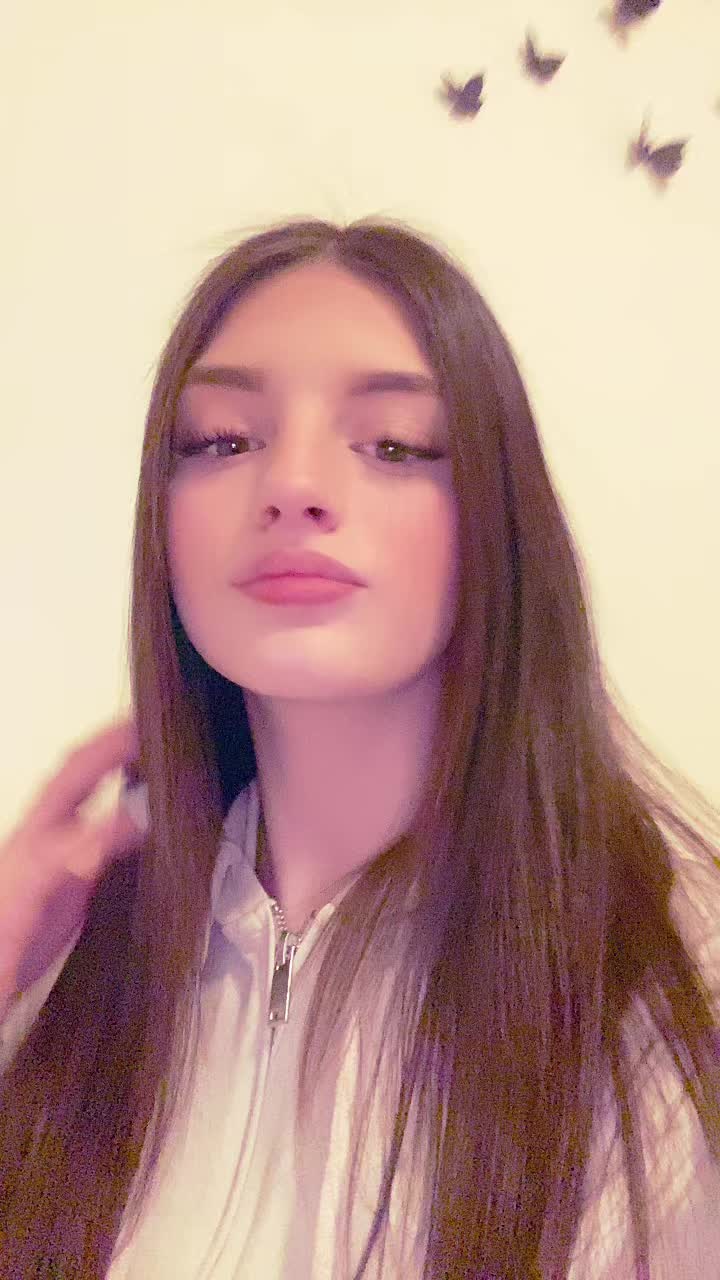 @Nicole🎀