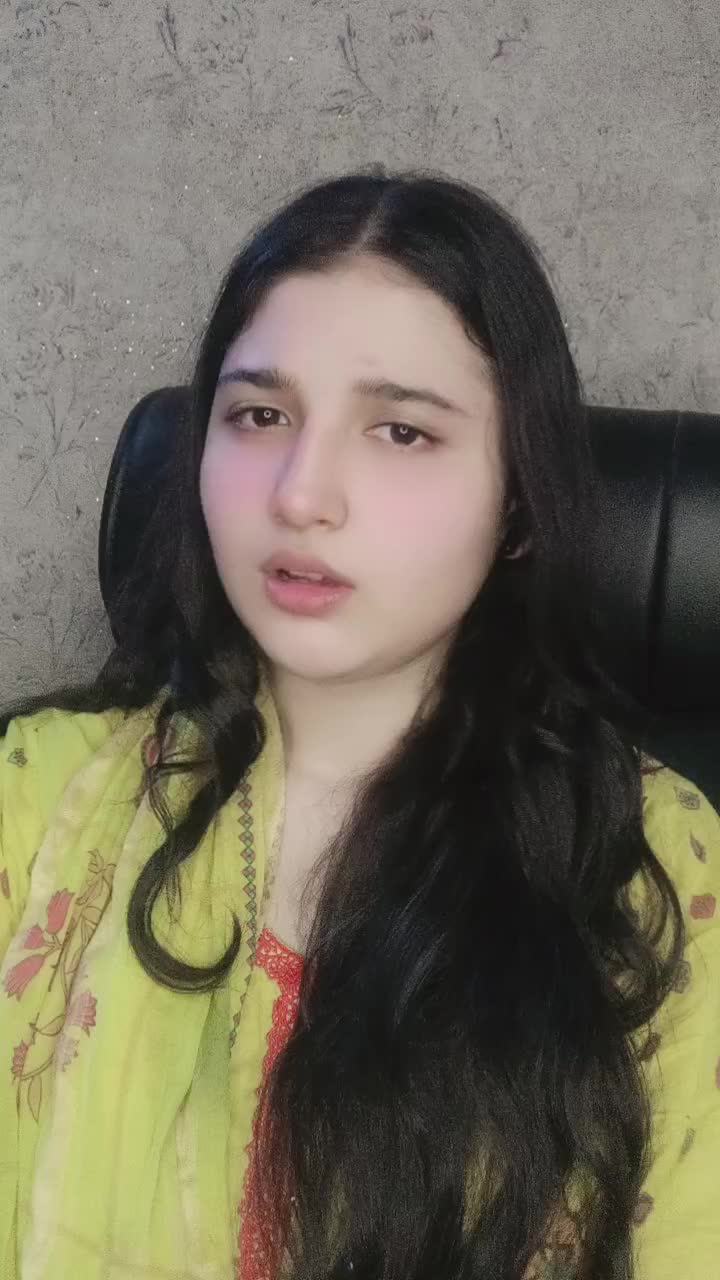 @PRETTY GIRL🥰