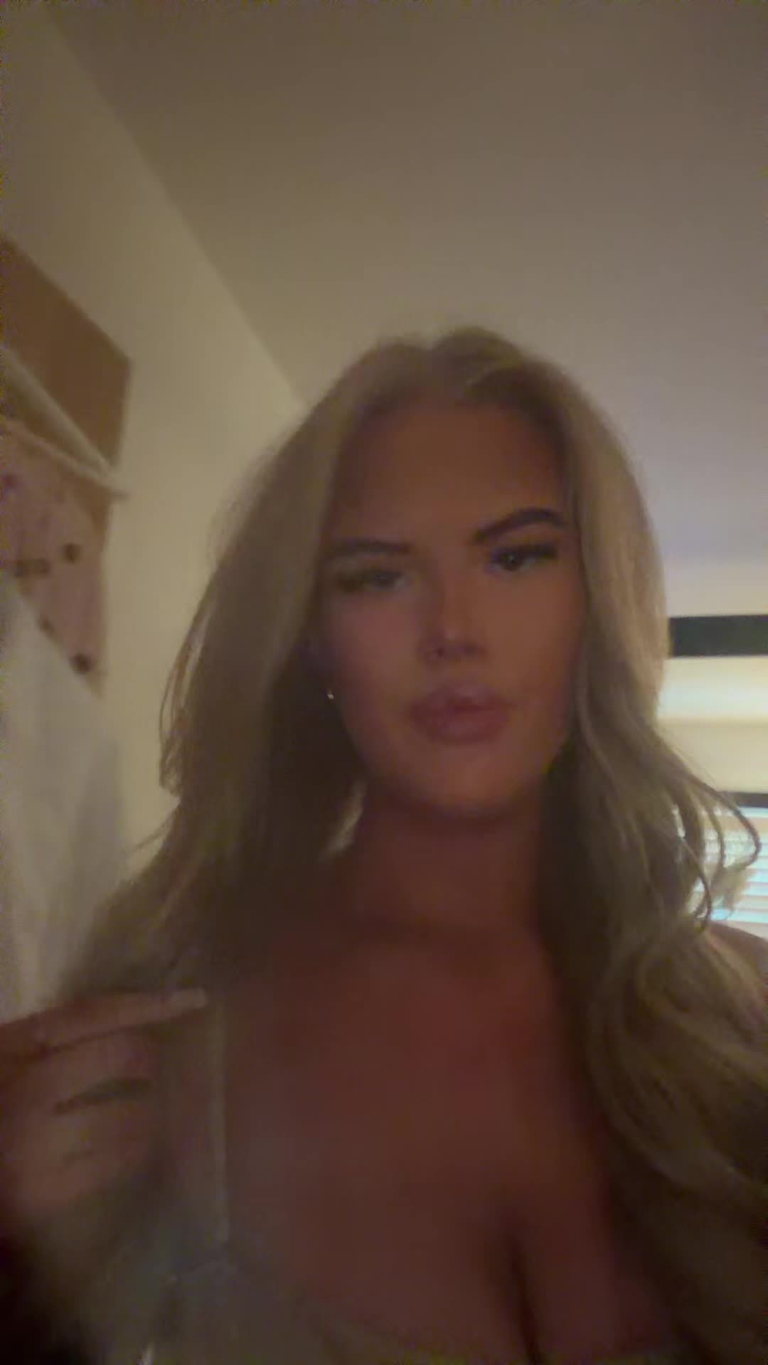 @olivia