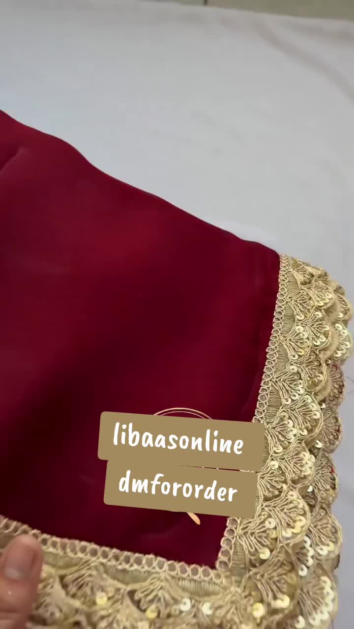 @ਲਿਬਾਸ by ਕੌਰ