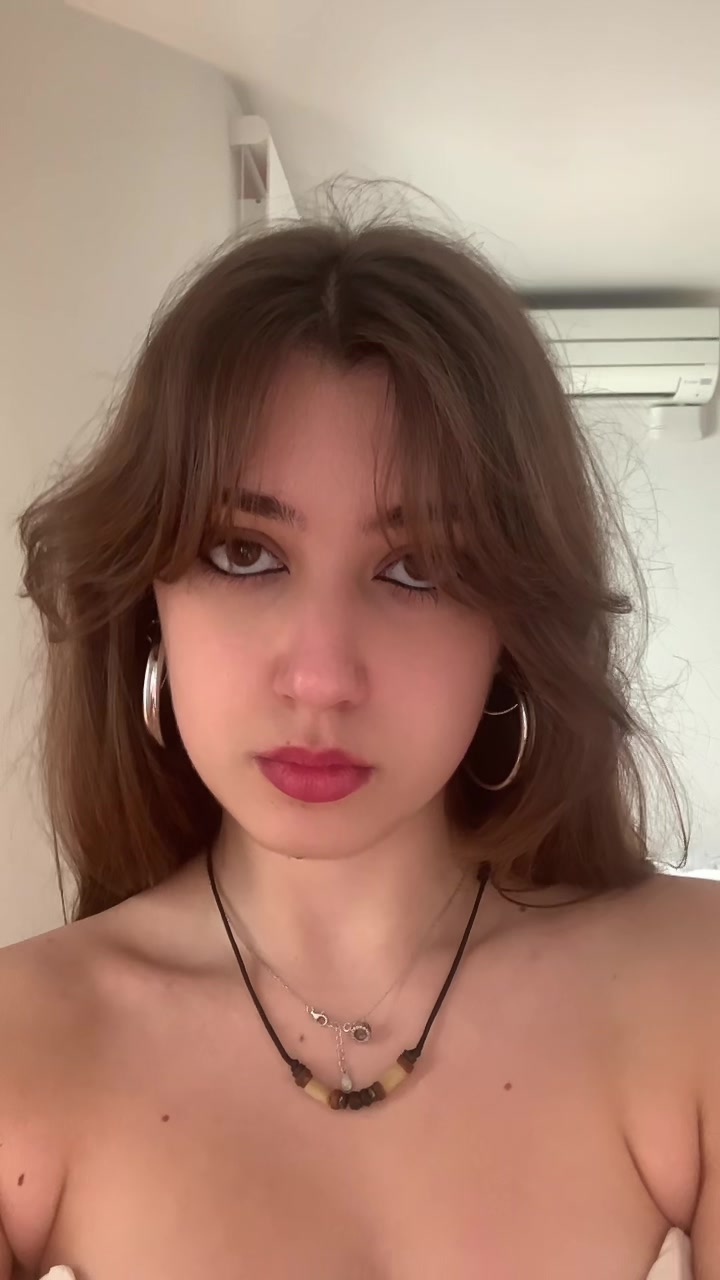 @Que_va