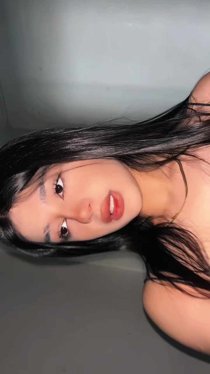@👸🏻
