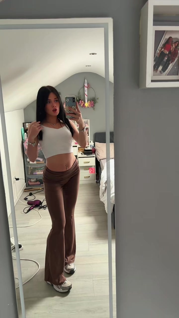 @Sophia🧸💫