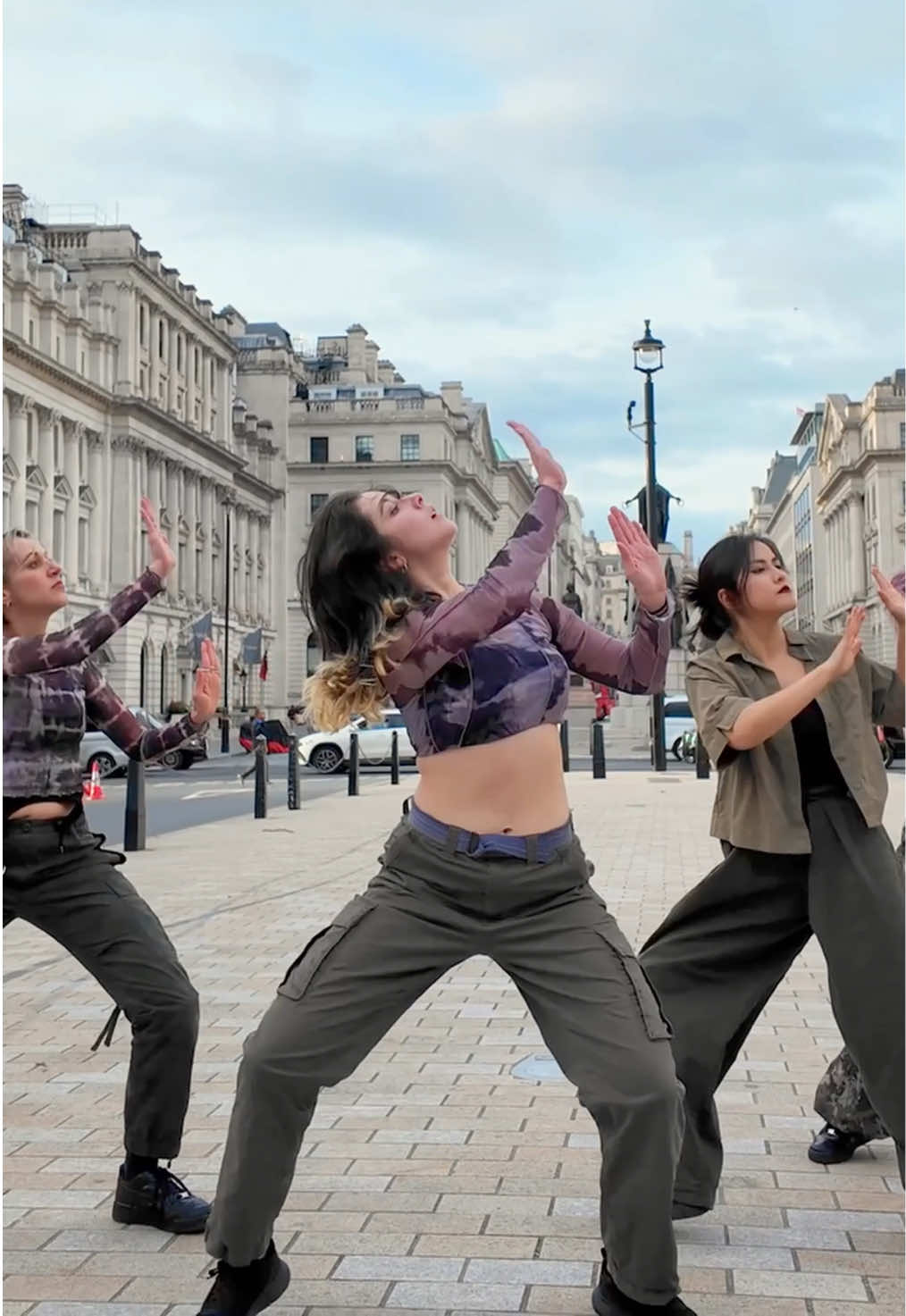 @DGC: London KPOP Dance Classes