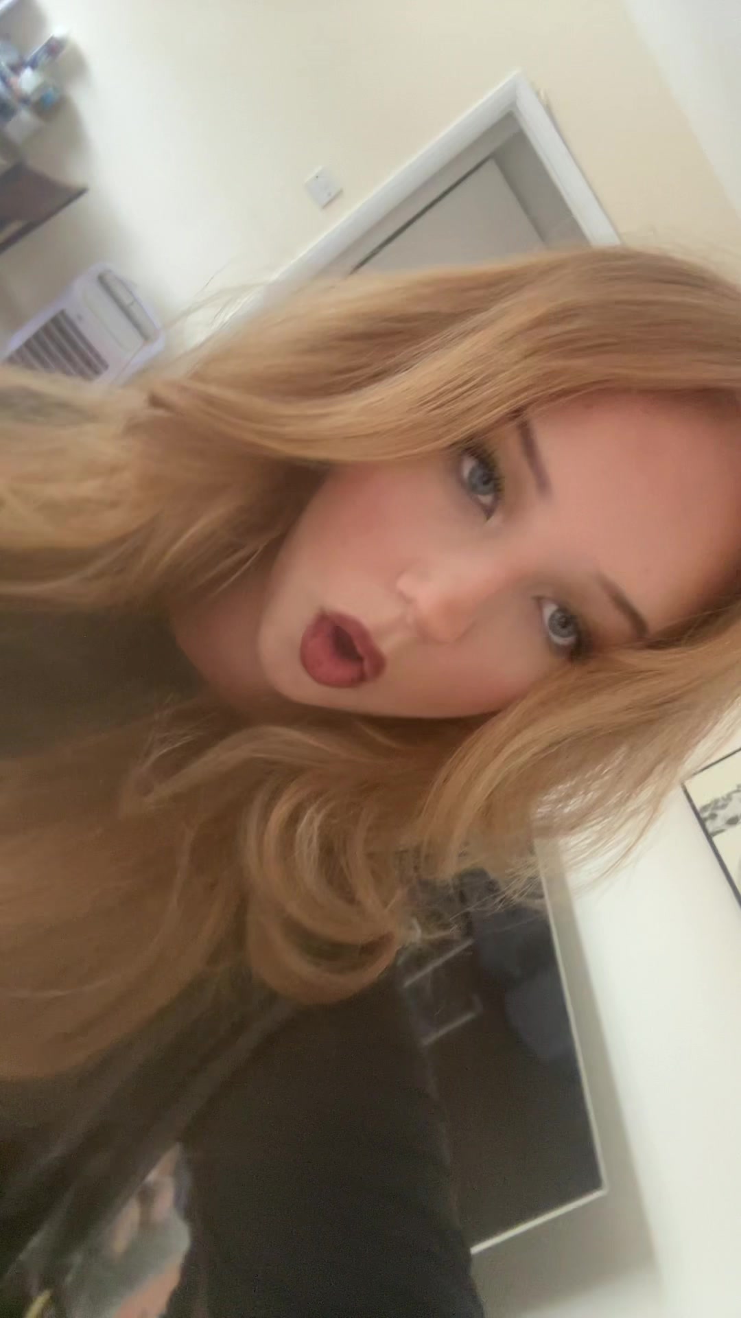 @olivia