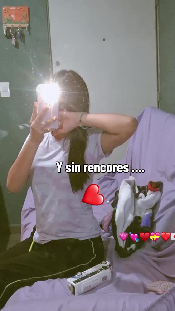 @✨ℳ𝑒𝓁𝒶𝓃𝓎🦕🍒💫