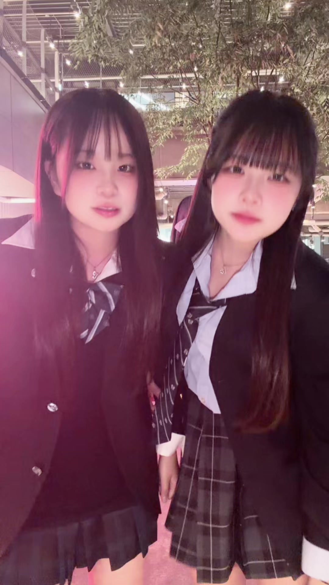 @こな
