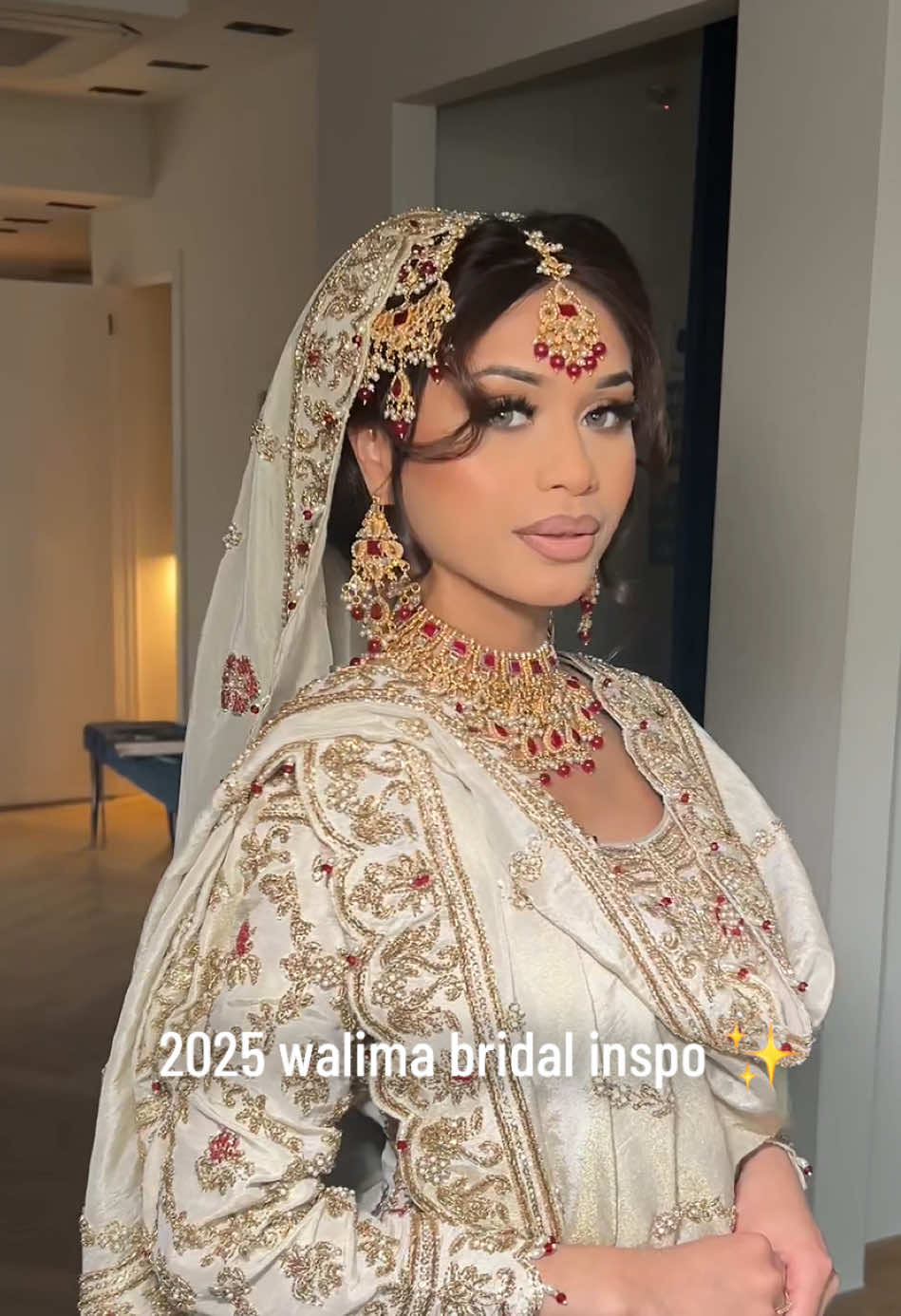 @LONDON MALE HAIR STYLIST