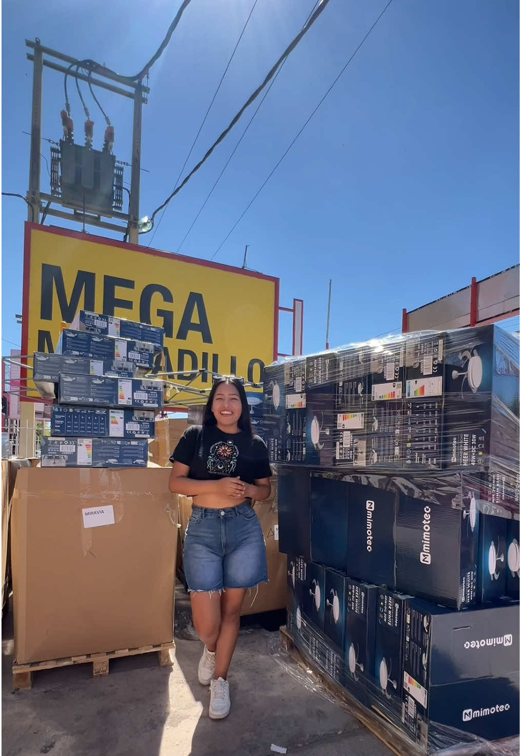 @Mega Mercadillo