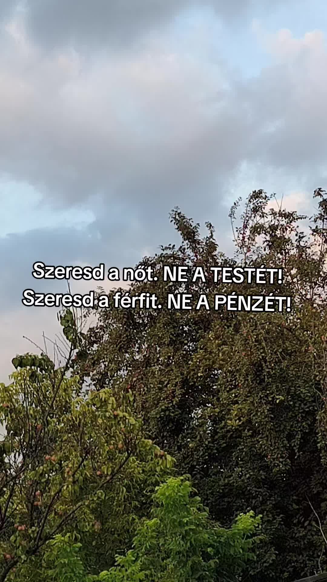 @Betti🧿🪬