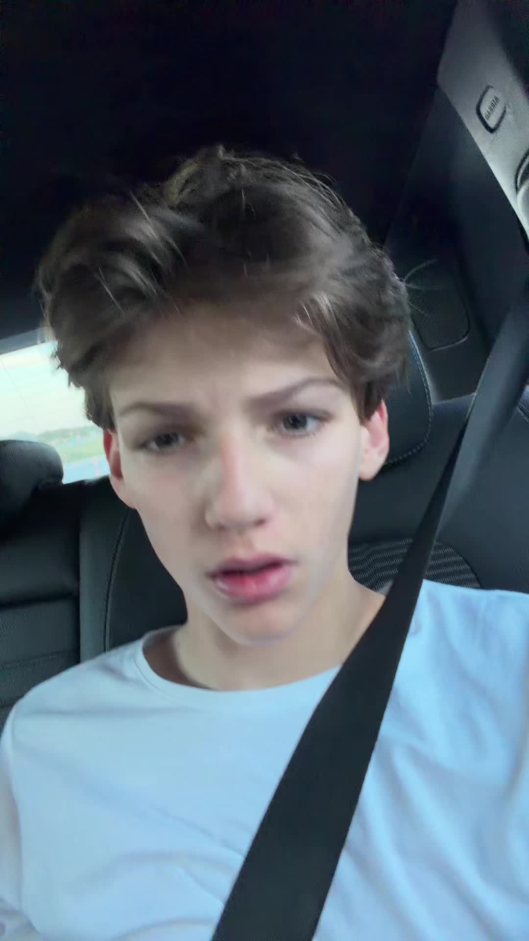 @𝒦𝓊𝓃𝒶𝒶🍃~