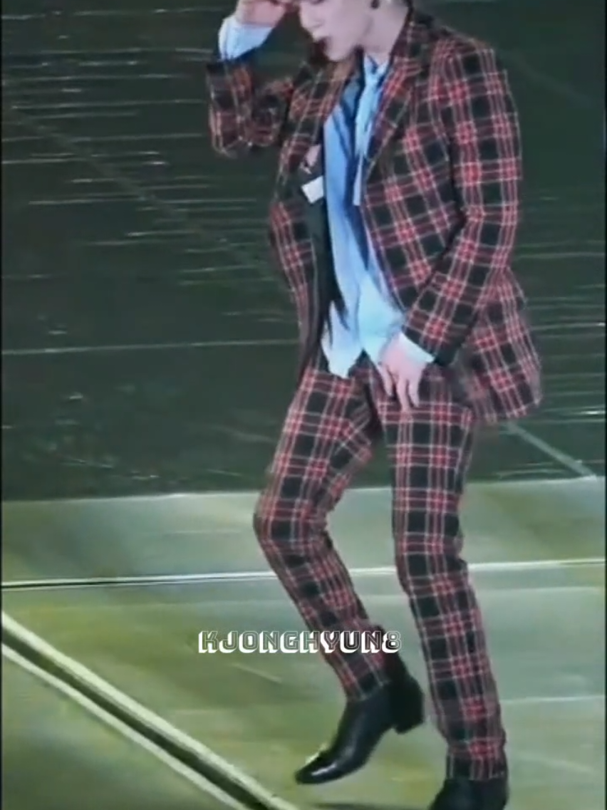 @SHINee ♥️Jonghyun