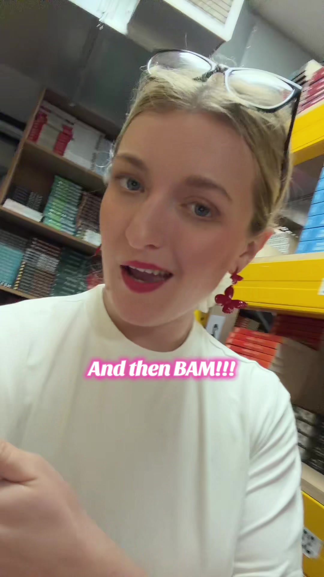 @@christiecloggs | Booktok 📚