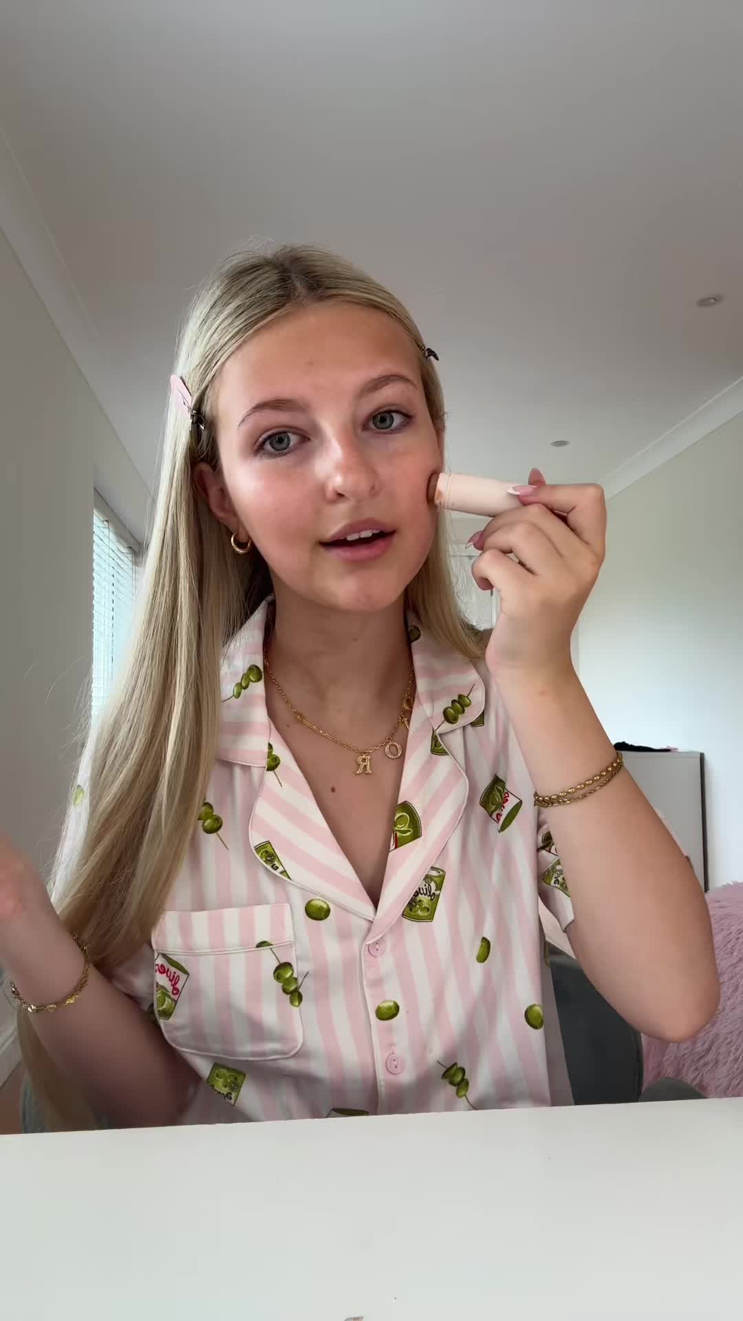 @𝐞𝐥𝐥𝐚 𝐣𝐚𝐝𝐞