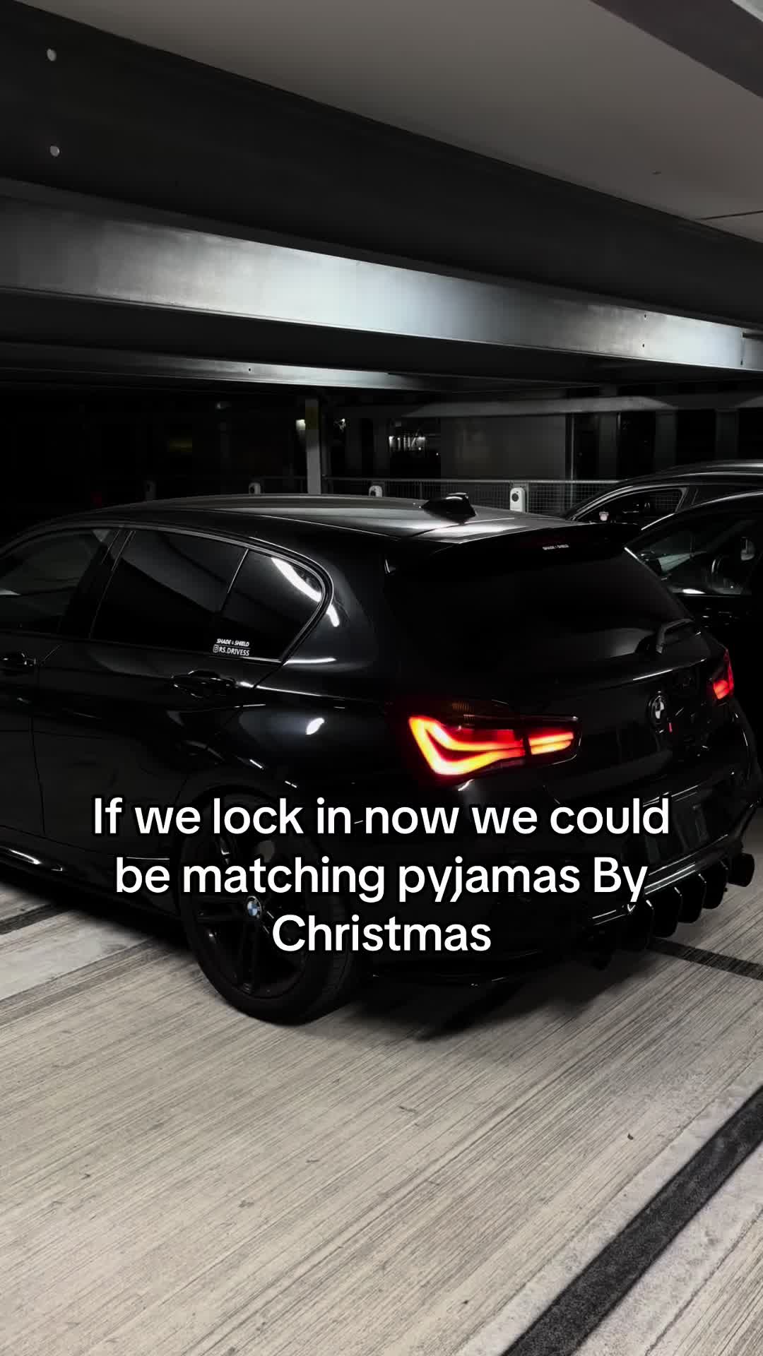 @RS