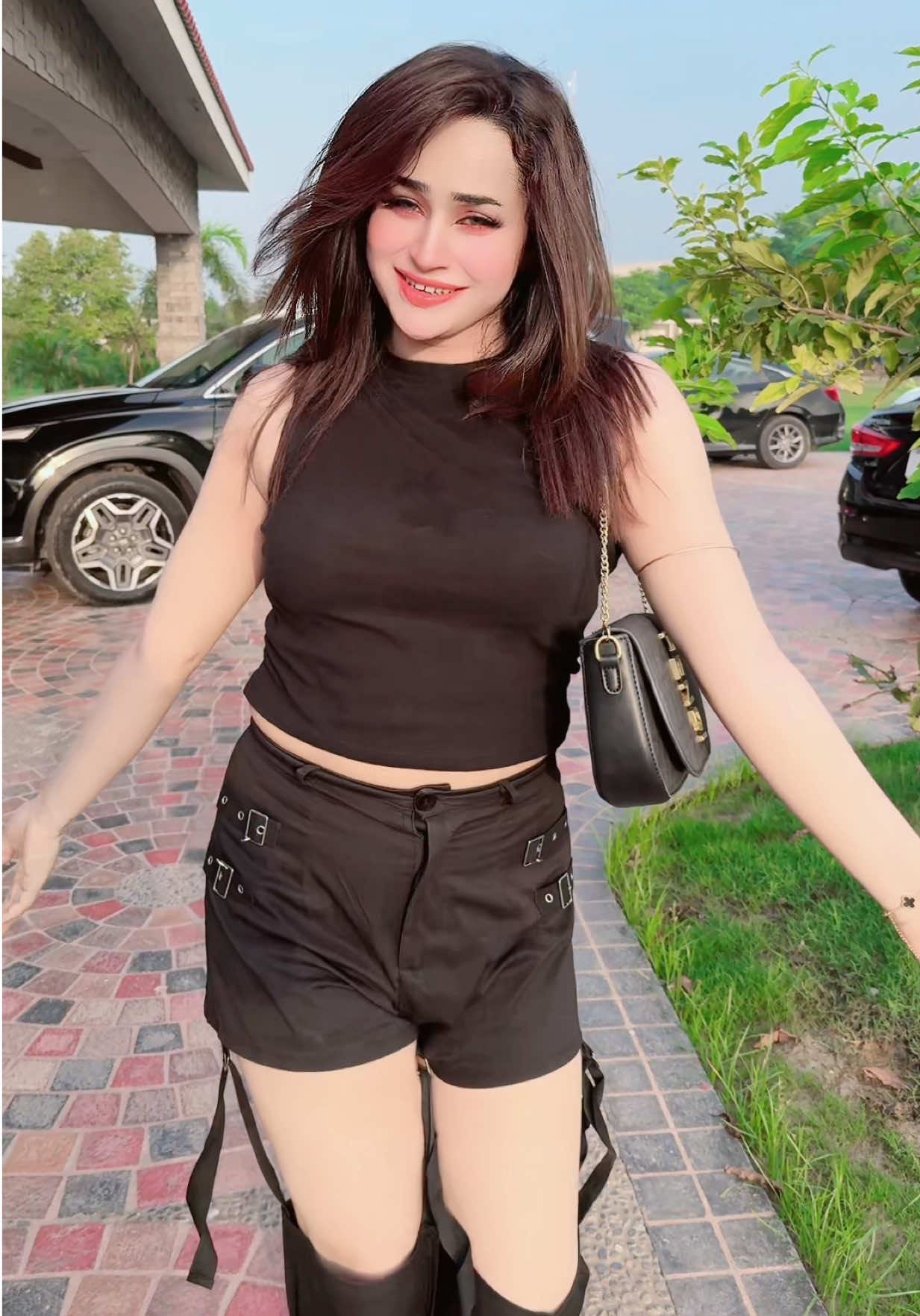 @Alooshayyy✨