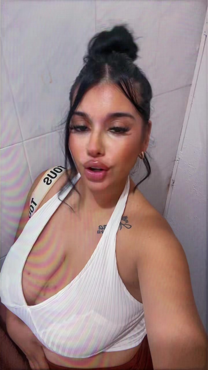 @Antoniaa