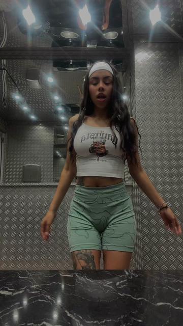 @Gisseel