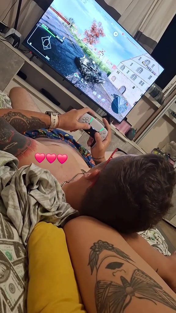 @Булька🫧