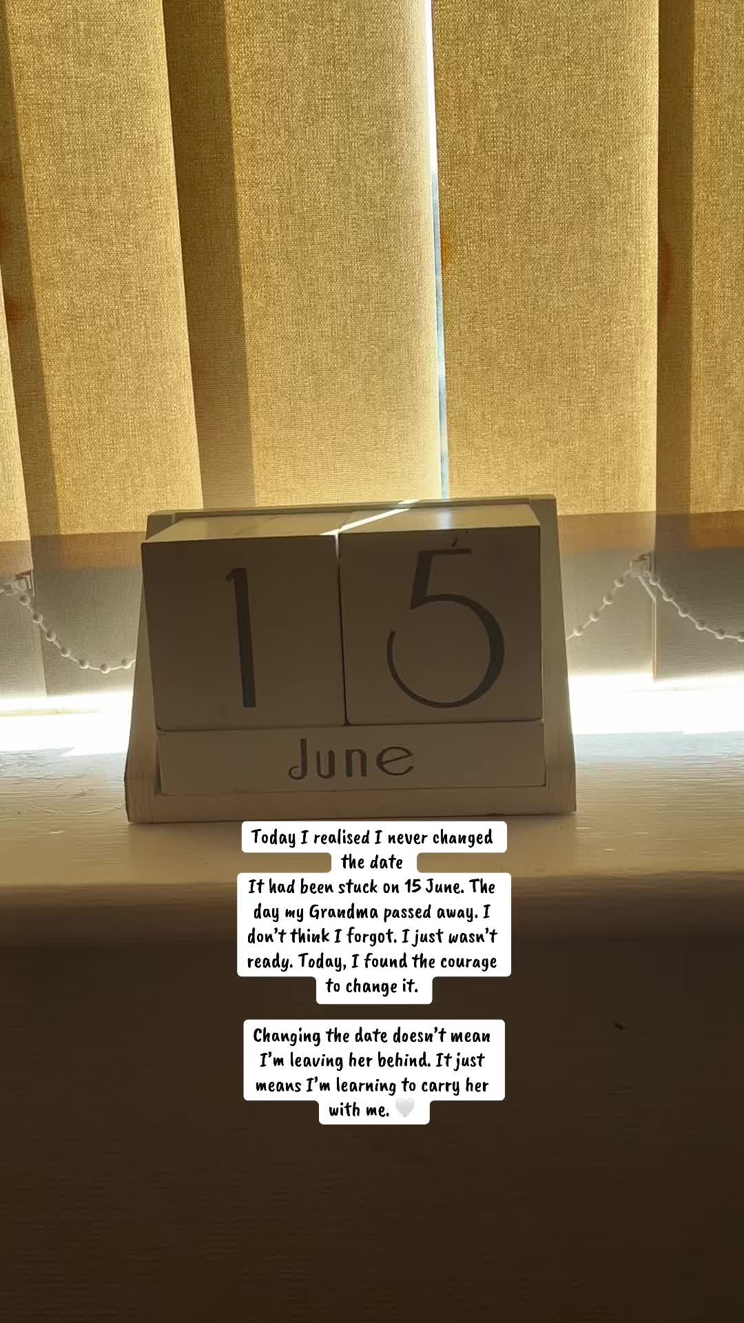 @chloe.holmes