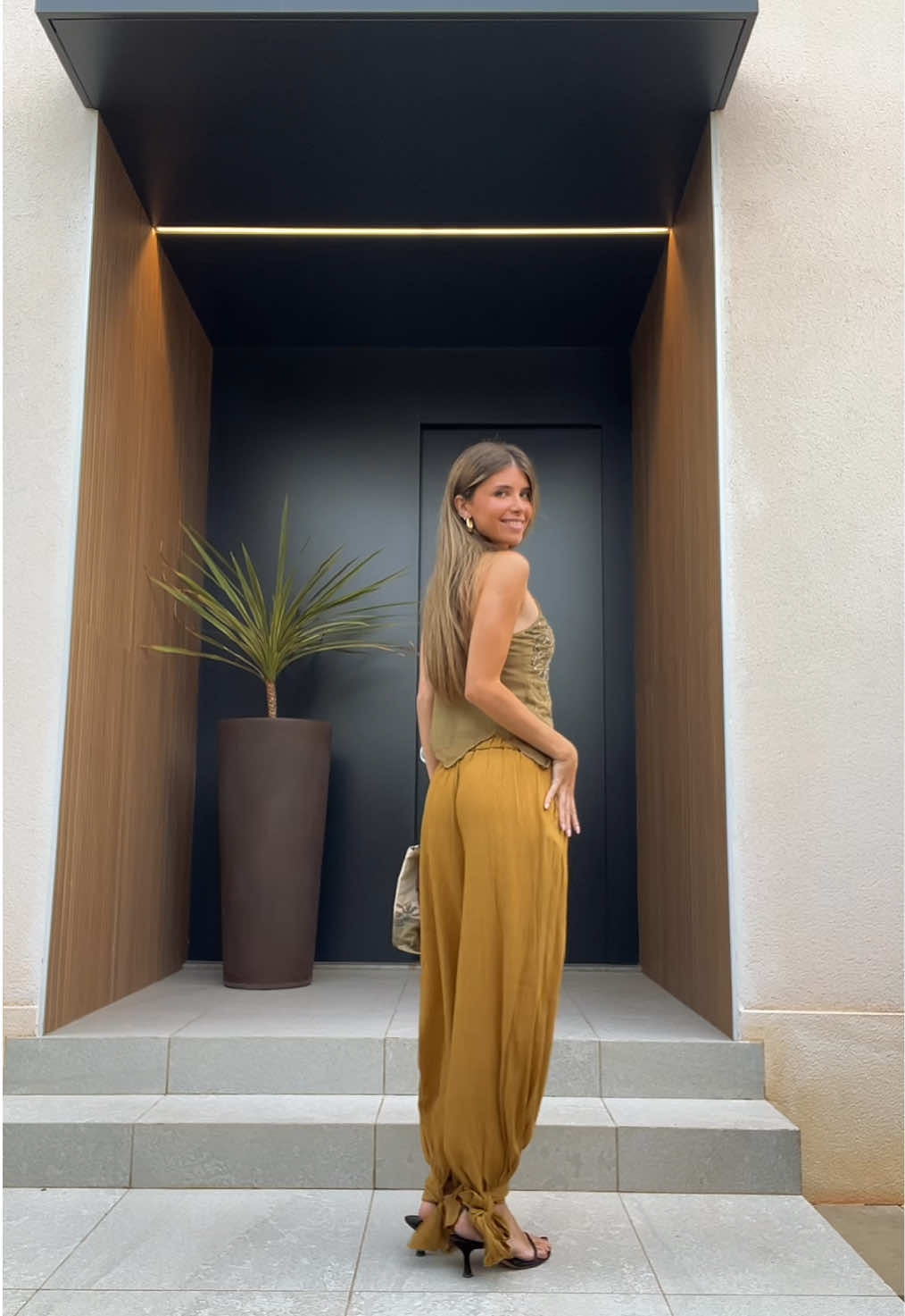 @alejandraboxc