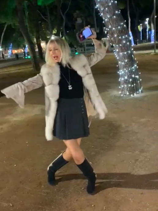 @sempre bella