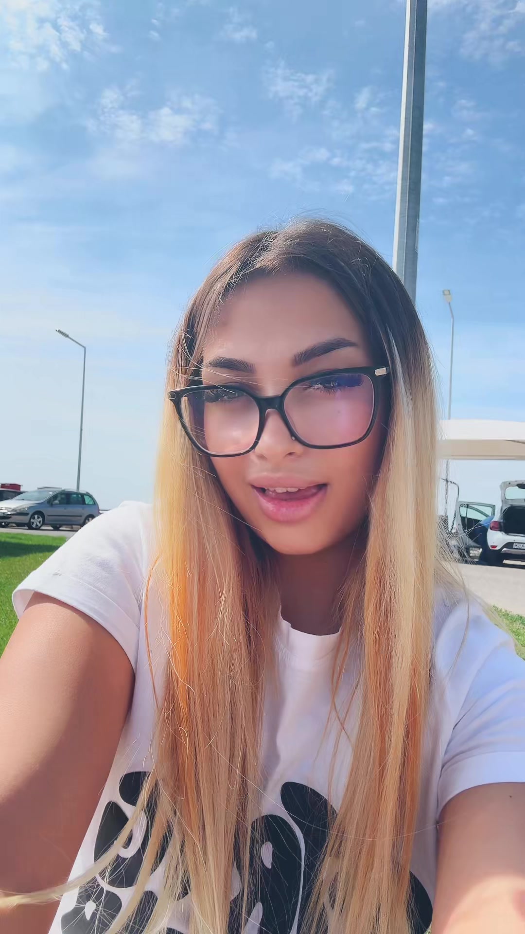 @𝐀𝐥𝐞𝐱𝐚 ♡︎