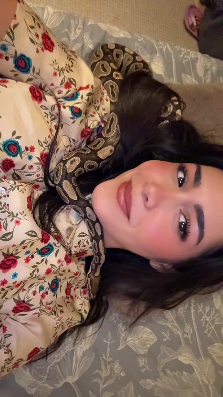 @EVA💋