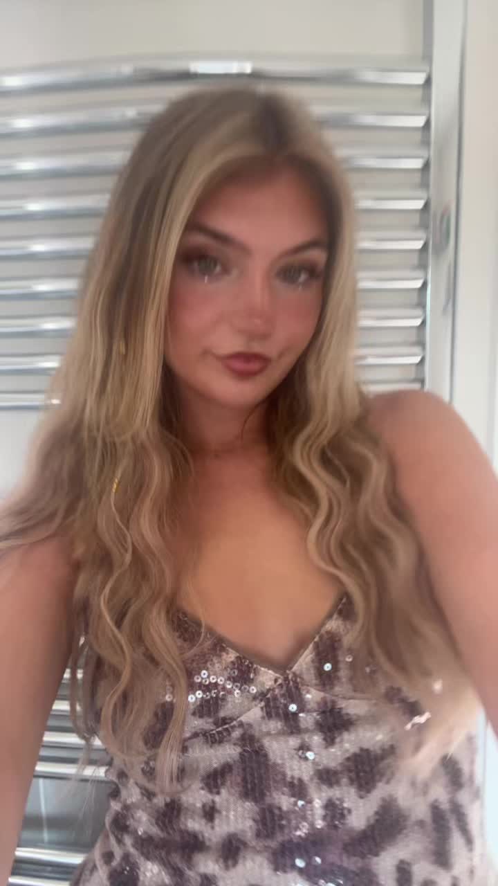 @anniemcl_