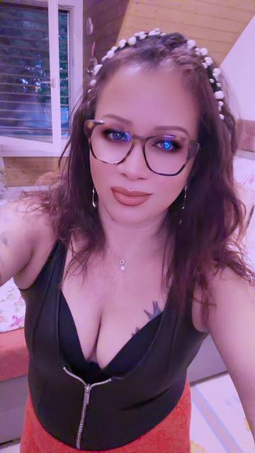 @Valéria