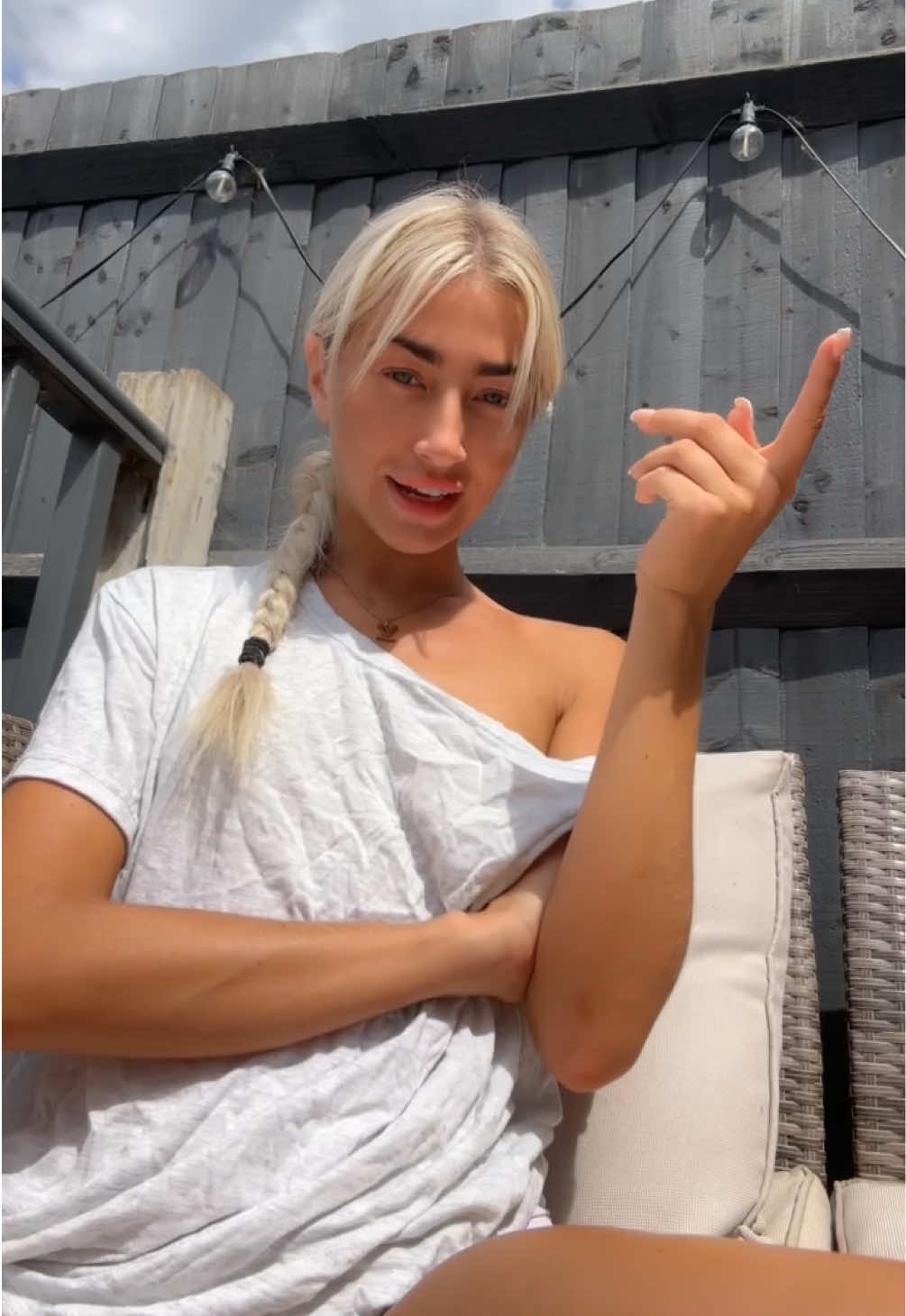 @laurenvinee
