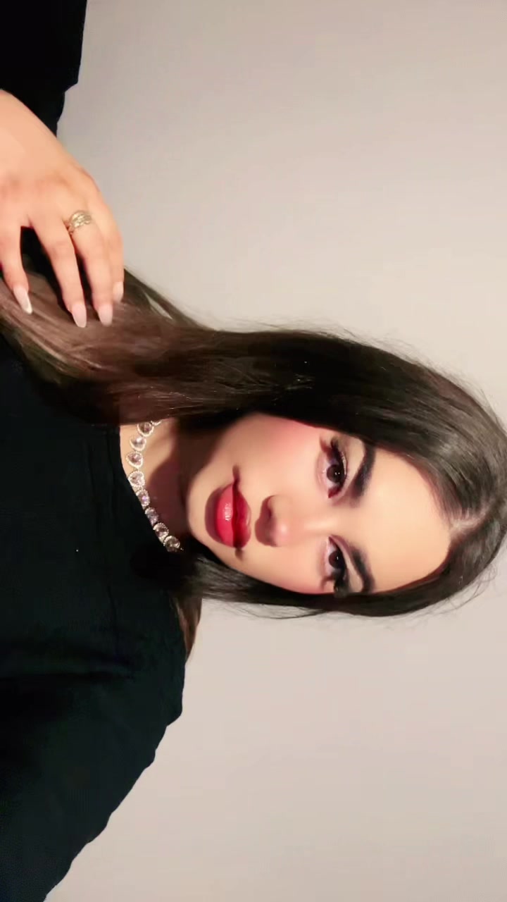 @luanapeach