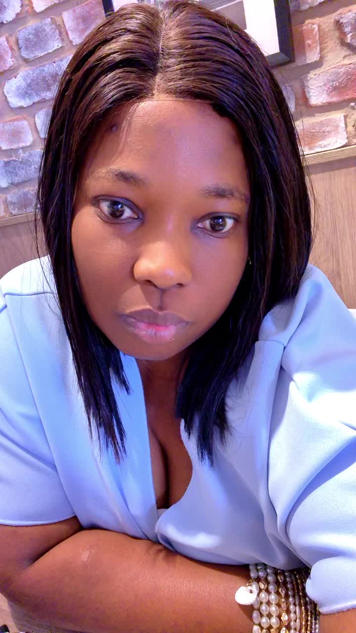 @FUNMITESHINE