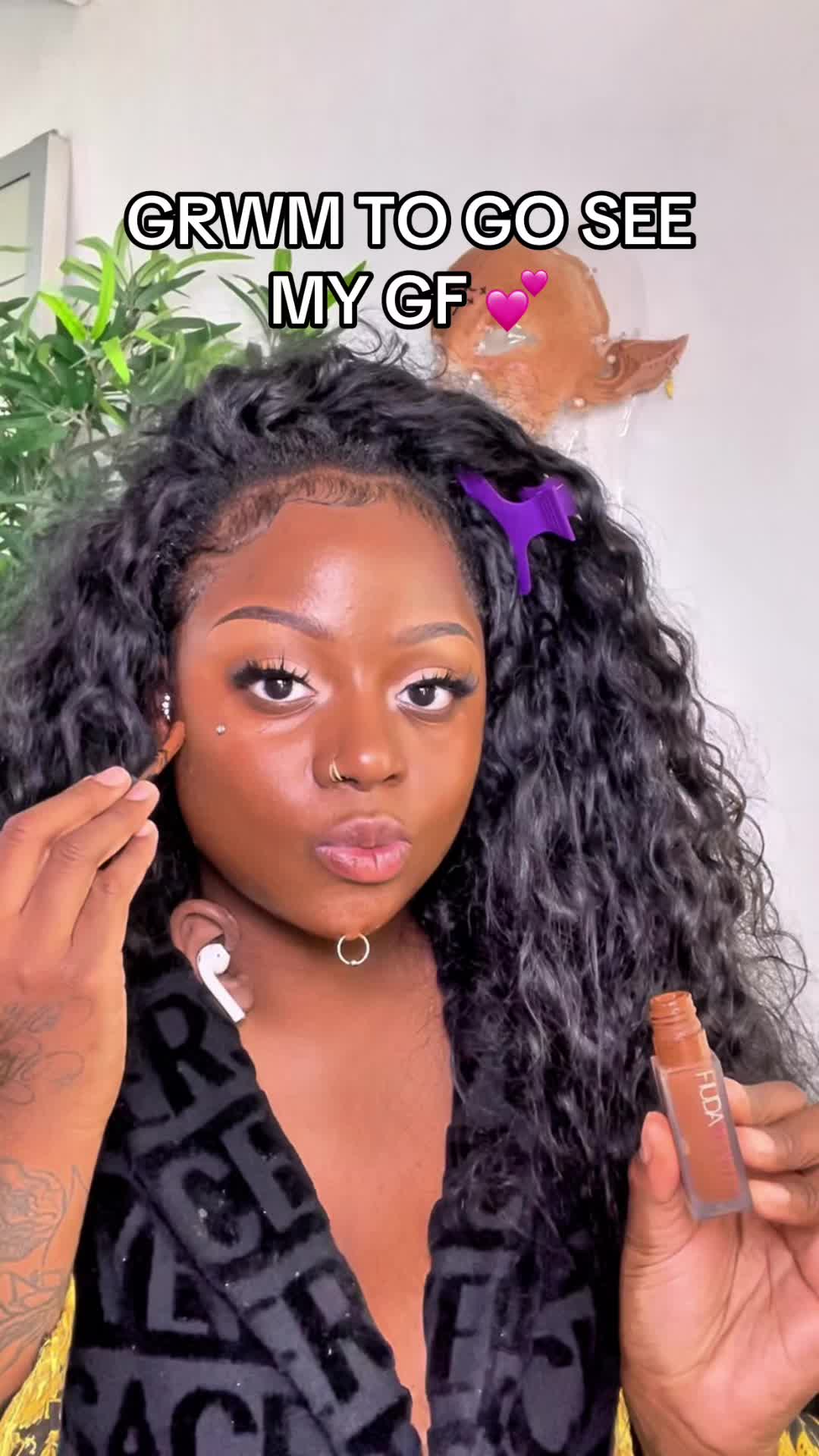 @Paige Cole With 3 Ears ๐๐พ