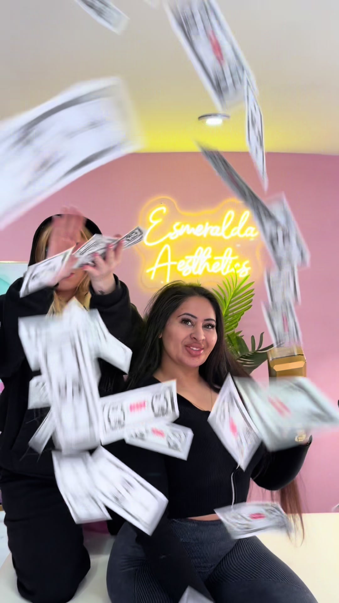 @Esmeralda Aesthetics