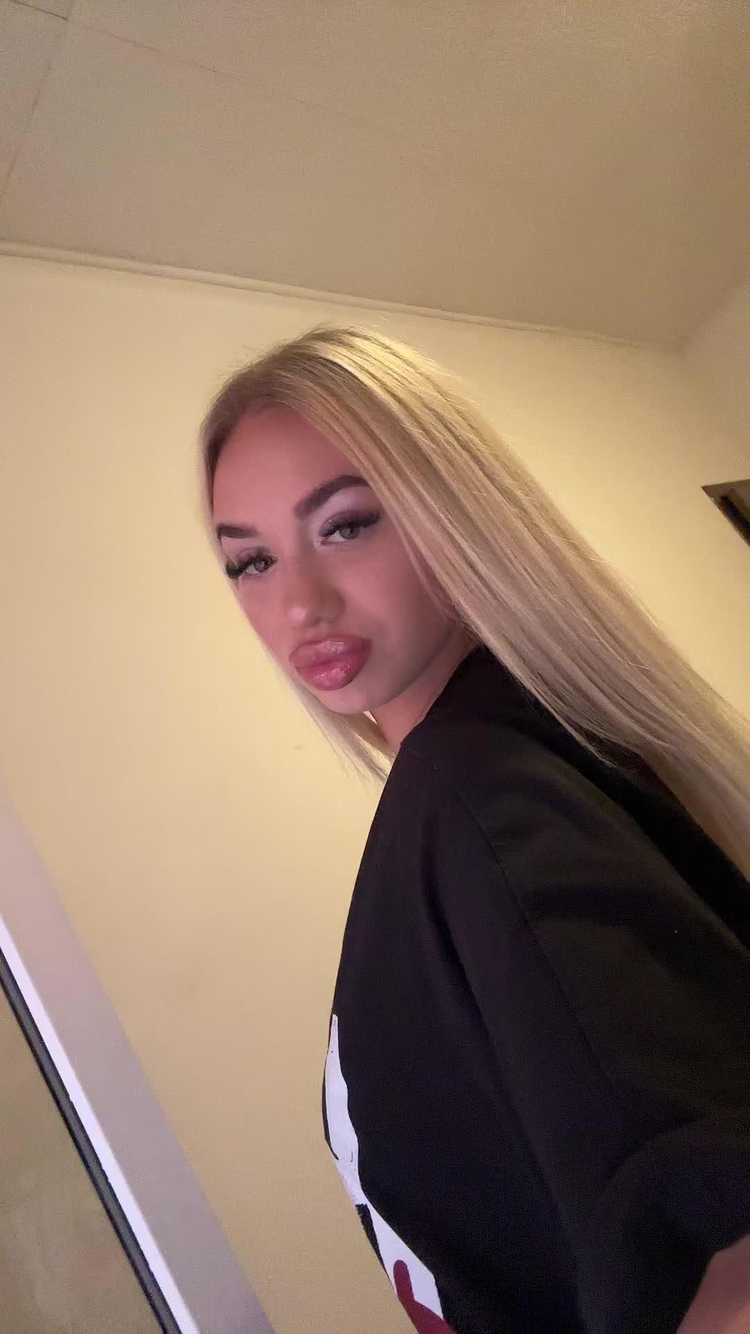 @Alexia🌪