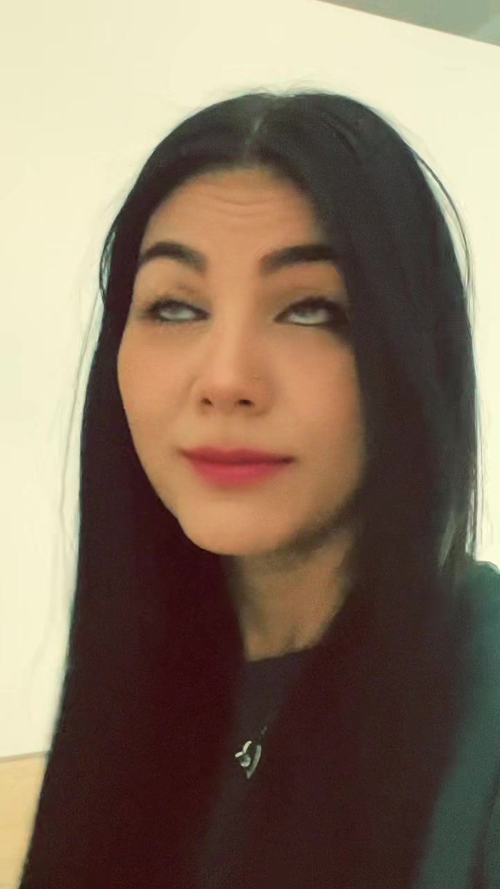 @KAREN🔒