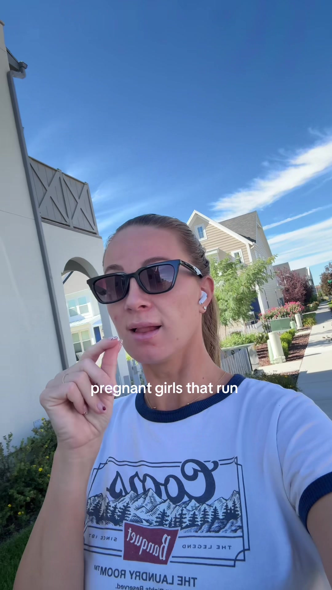 @Brooke Newman🍓