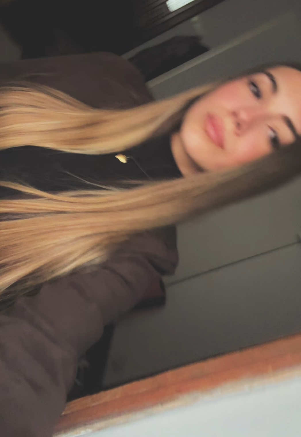 @ele🌟