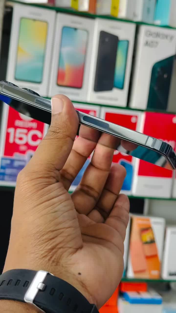 @𝐀𝐩𝐩𝐥𝐞 𝐒𝐭𝐨𝐫𝐞 📱