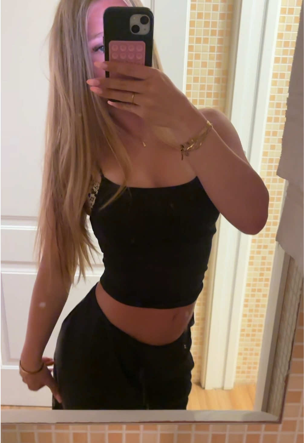 @hannahnik_10 †