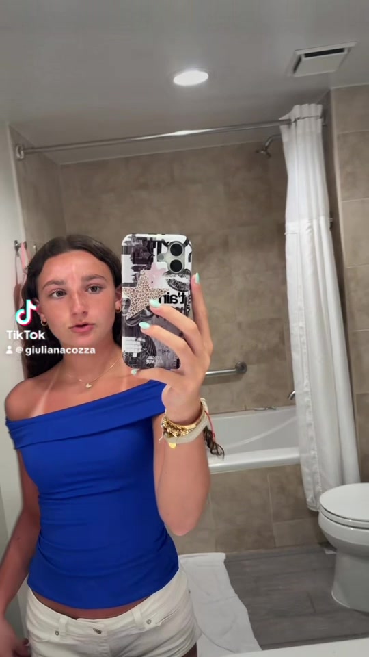 @giuliana
